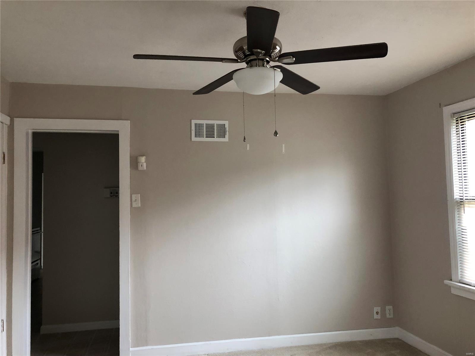 7721 Rannells Avenue St. Louis, MO 63143 - Photo 7 of 10 Gallery Image 7
