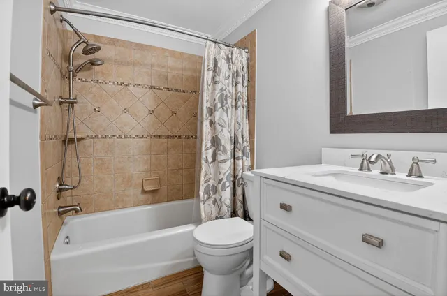 $2,850 | 33 Quincy Court, Sterling, VA 20165