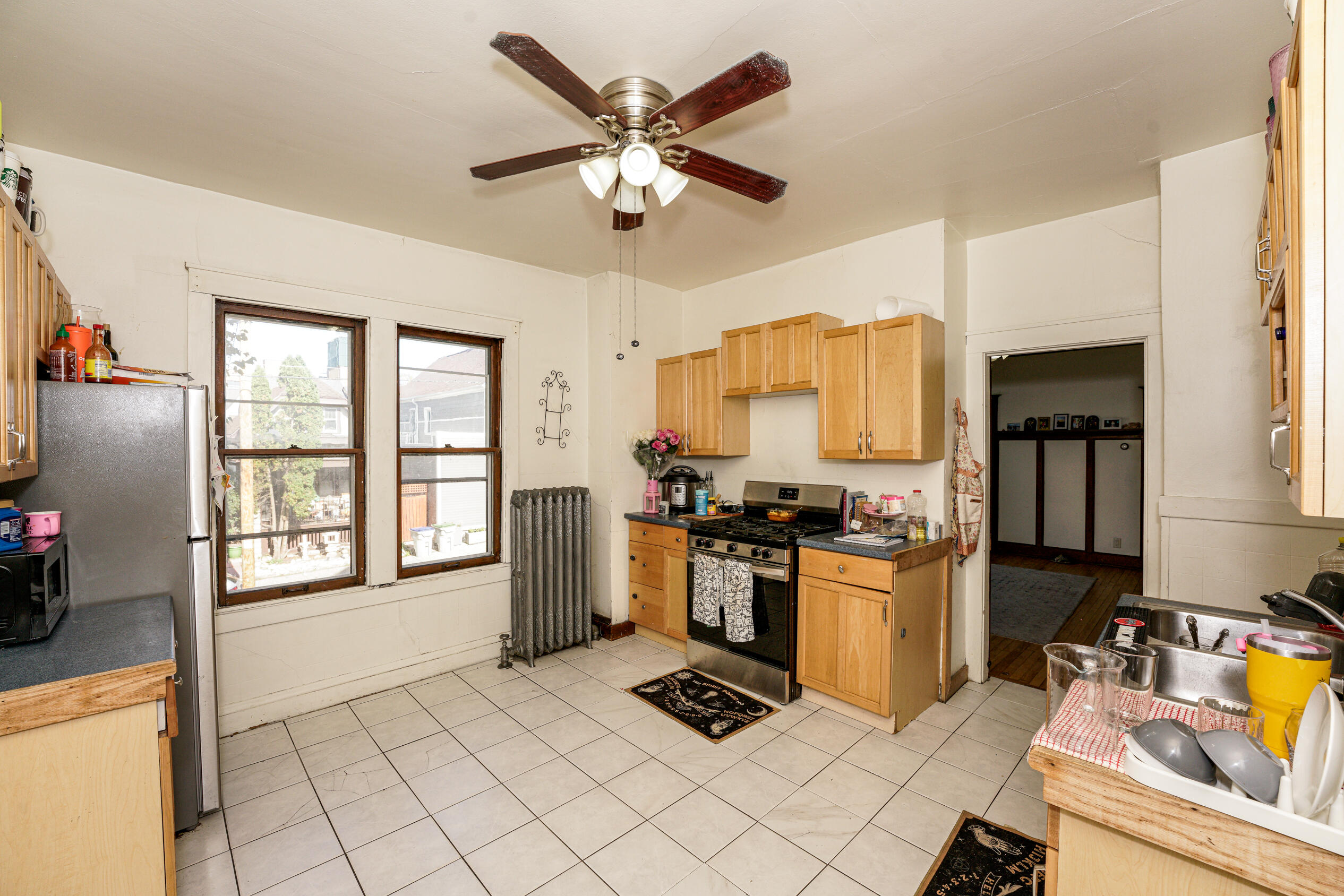 1825 North Astor Street Milwaukee, WI 53202 - Photo 12 of 41 Photo (12)