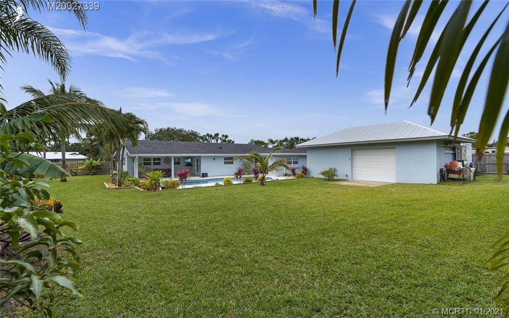 1463 Northwest Spruce Ridge Drive Stuart, FL 34994 - Photo 22 of 34 Gallery Image 22