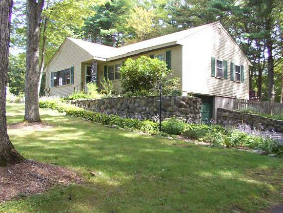 6 Lincoln Road Hampstead, NH 03841 - Photo 1 of 1 Gallery Image 1