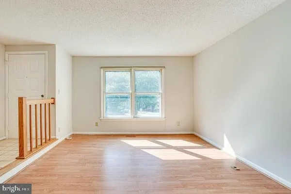 $3,200 | 1645 Oak Spring Way, Reston, VA 20190