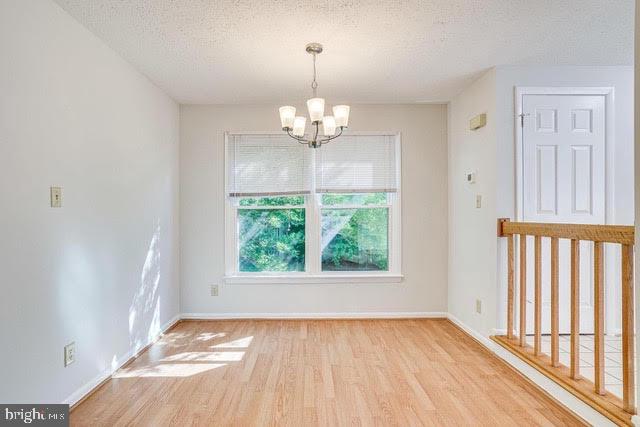 1645 Oak Spring Way Reston, VA 20190 - Photo 15 of 54