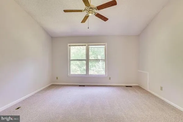 $3,200 | 1645 Oak Spring Way, Reston, VA 20190