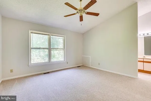 $3,200 | 1645 Oak Spring Way, Reston, VA 20190