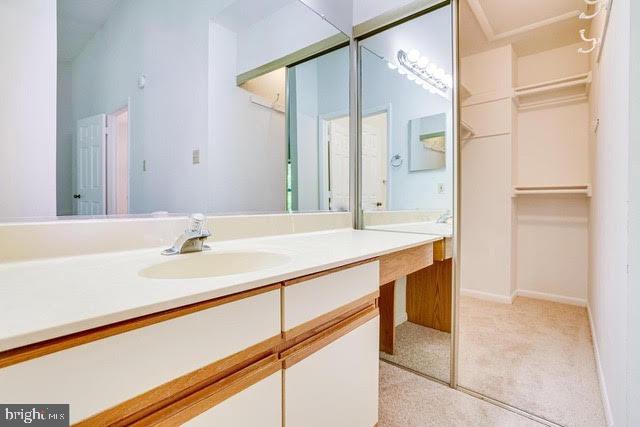 1645 Oak Spring Way Reston, VA 20190 - Photo 27 of 54