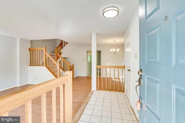 $3,200 | 1645 Oak Spring Way, Reston, VA 20190