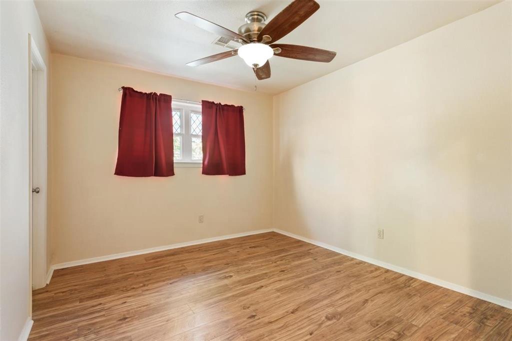 231 Del Rio Drive Hewitt, TX 76643 - Photo 28 of 36 Gallery Image 28