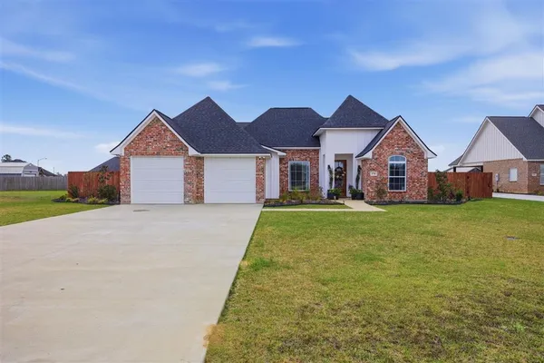 $306,500 | 174 Daffodil Drive, Longville, LA 70652