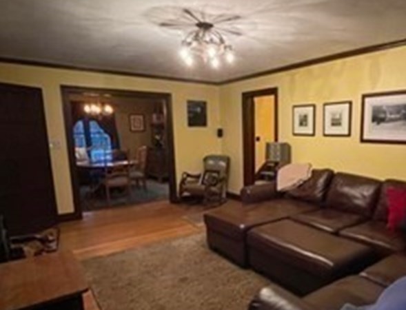 10 Balder Road Worcester, MA 01605 - Photo 8 of 42 Gallery Image 8