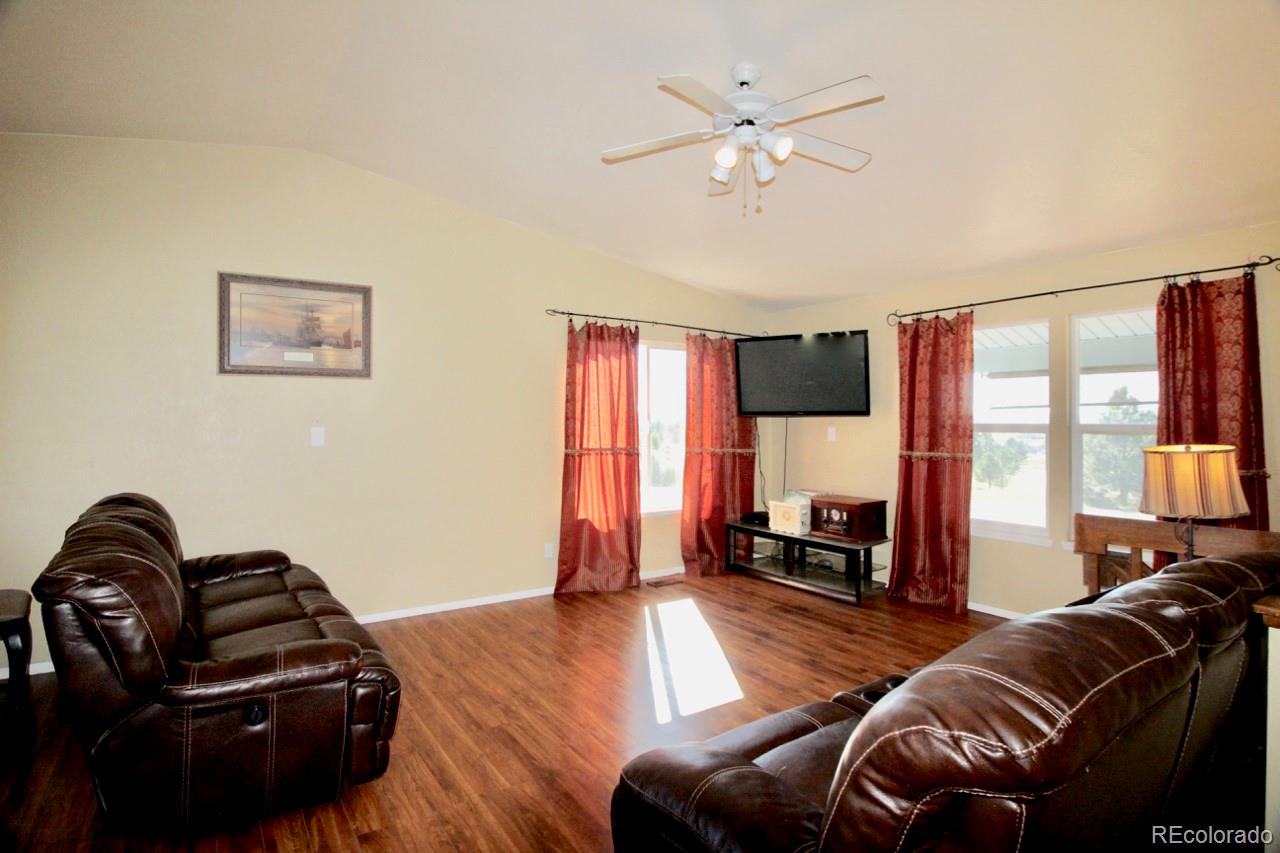 36941 Ruger Court Elizabeth, CO 80107 - Photo 2 of 16 Gallery Image 2