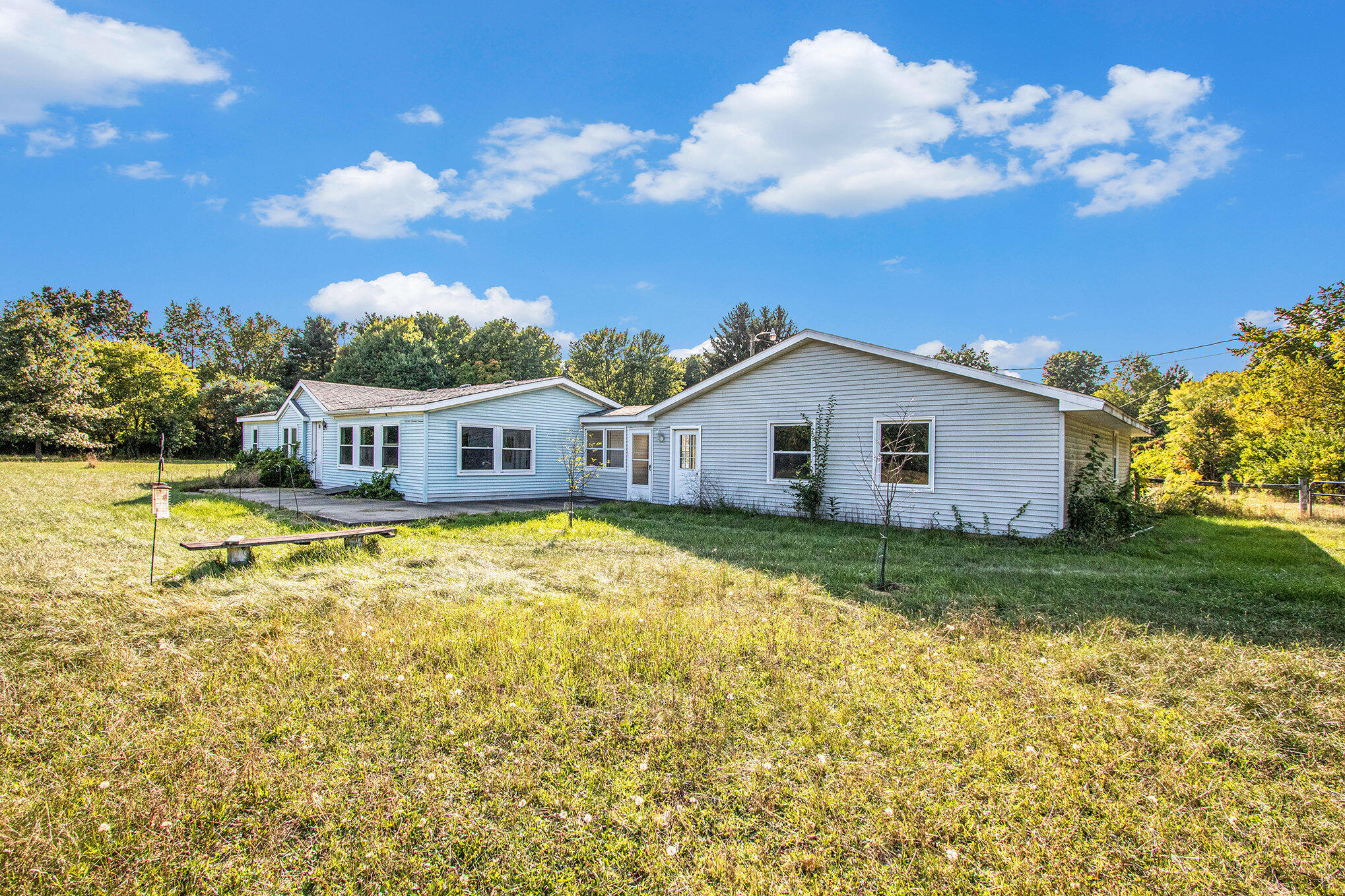 70325 Martin Road Edwardsburg, MI 49112 - Photo 21 of 27 021_img_6844_76