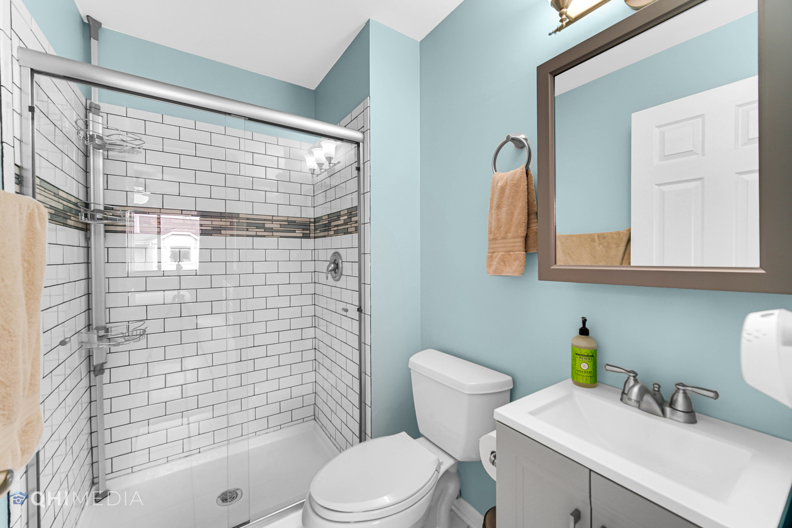 226 Scarsdale Court, Unit D2 Schaumburg, IL 60193 - Photo 12 of 18