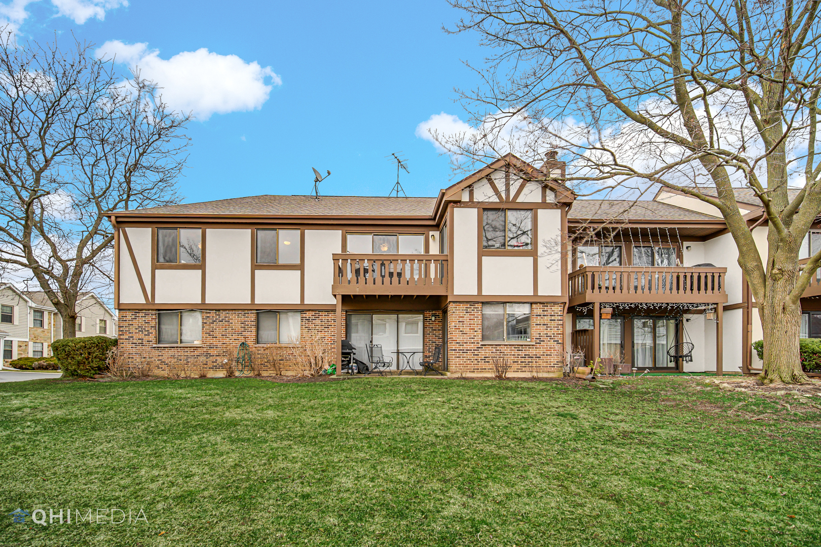 226 Scarsdale Court, Unit D2 Schaumburg, IL 60193 - Photo 17 of 18