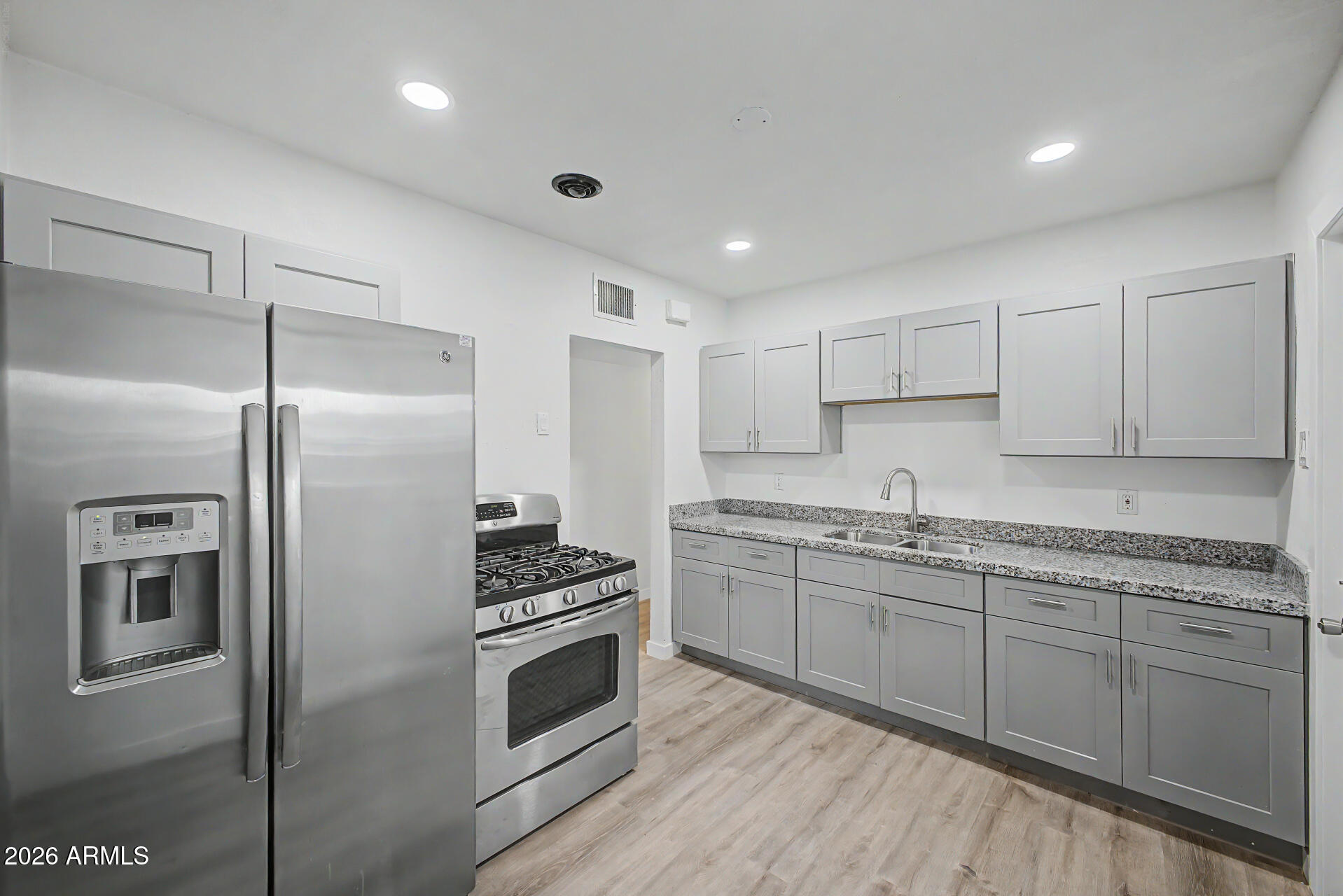 2611 West Osborn Road Phoenix, AZ 85017 - Photo 11 of 23