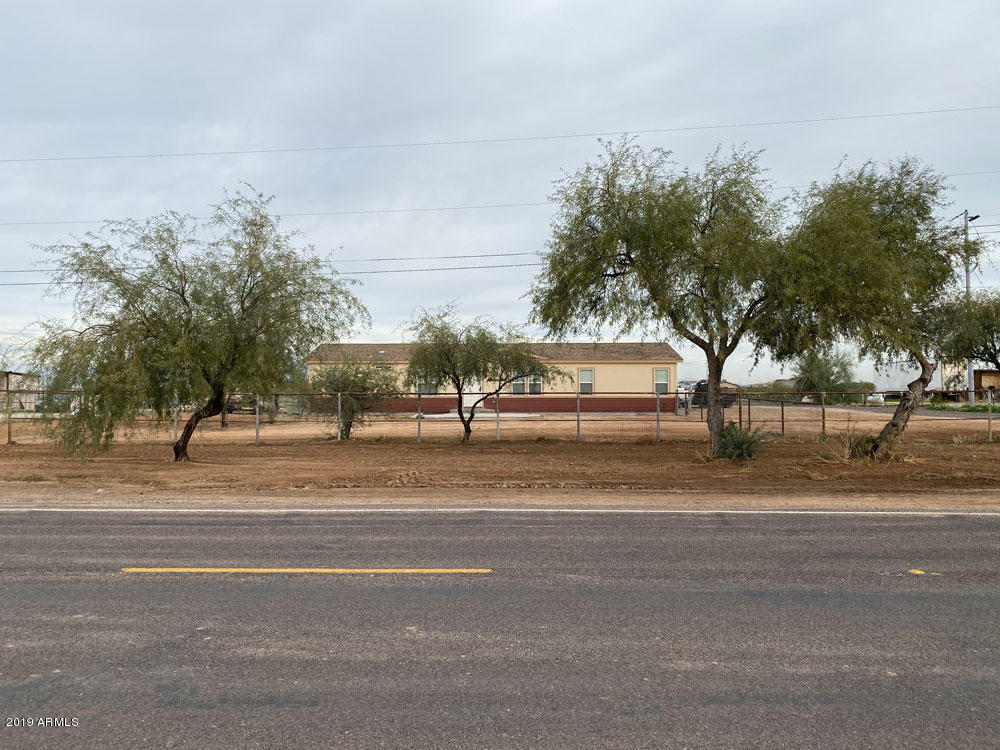 20508 West Narramore Road Buckeye, AZ 85326 - Photo 5 of 37 View-of-front-of-house