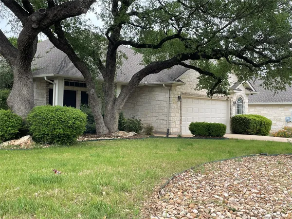 $2,200 | 120 Brazos Drive, Georgetown, TX 78628