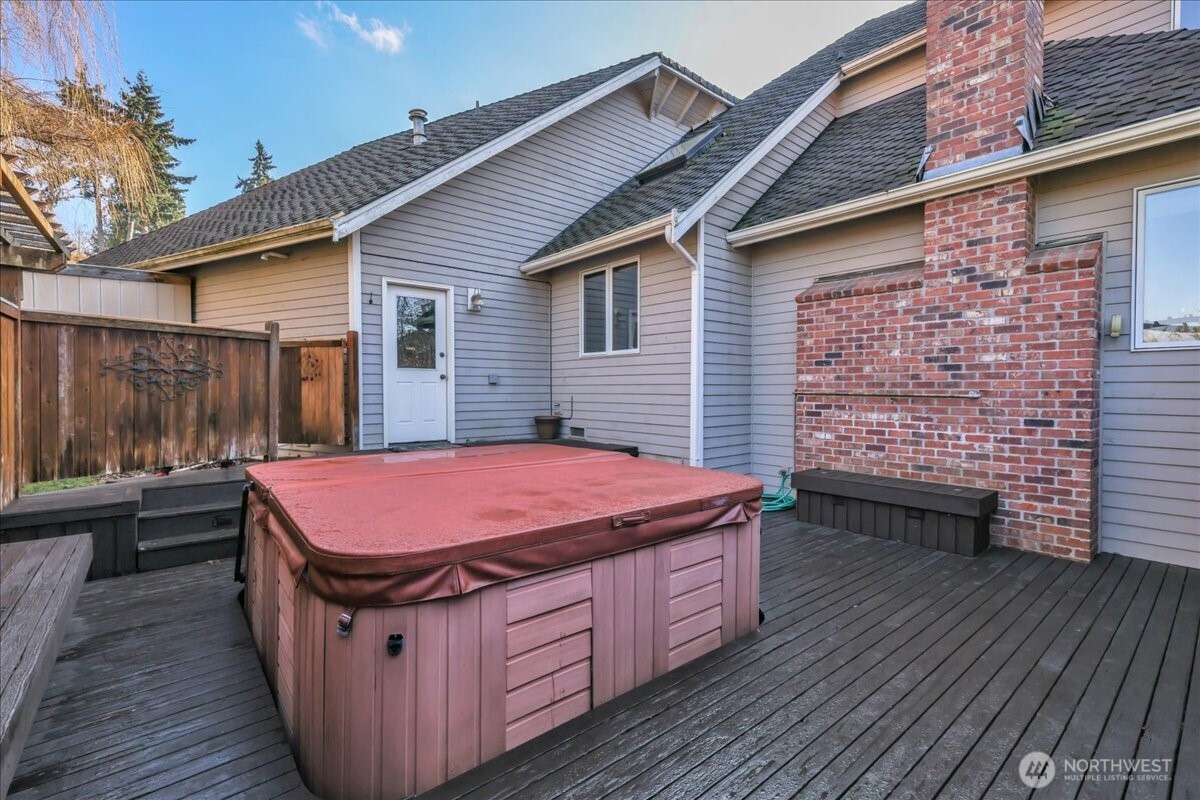 7929 Cyrus Place Edmonds, WA 98026 - Photo 32 of 34