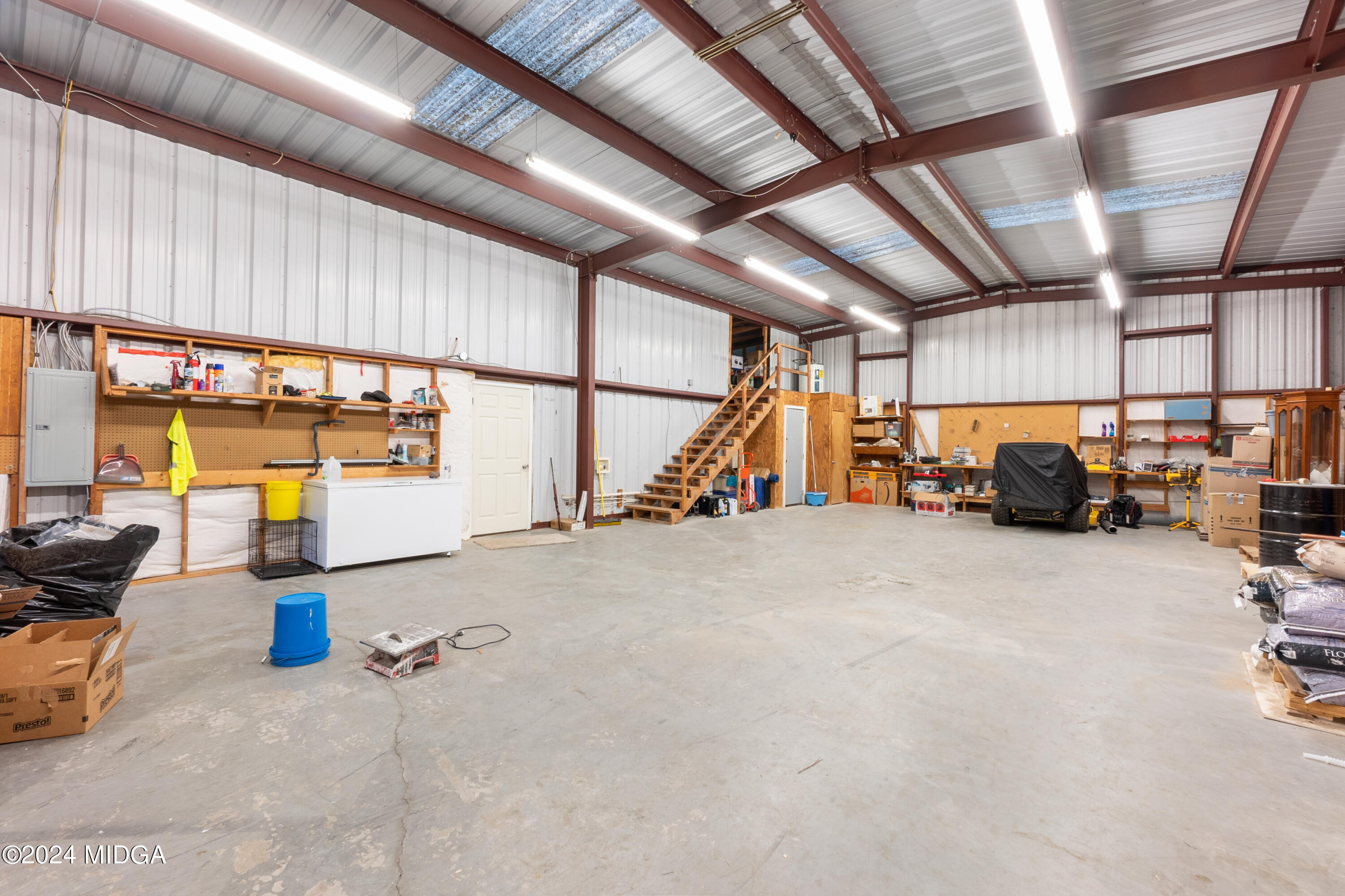 1298 Head Road Juliette, GA 31046 - Photo 77 of 90 s4