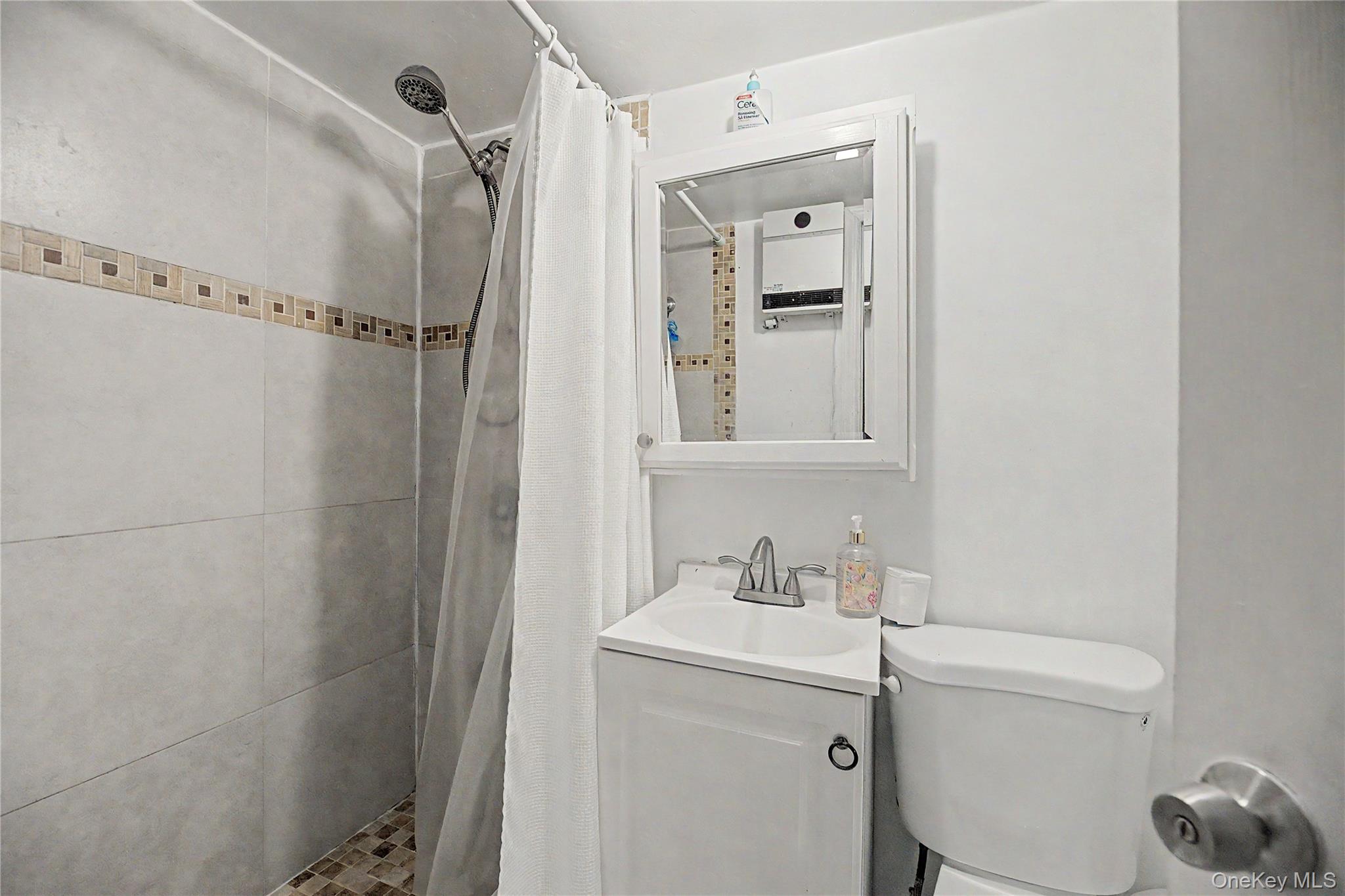 12 Saratoga Road White Plains, NY 10607 - Photo 22 of 34 Gallery Image 22