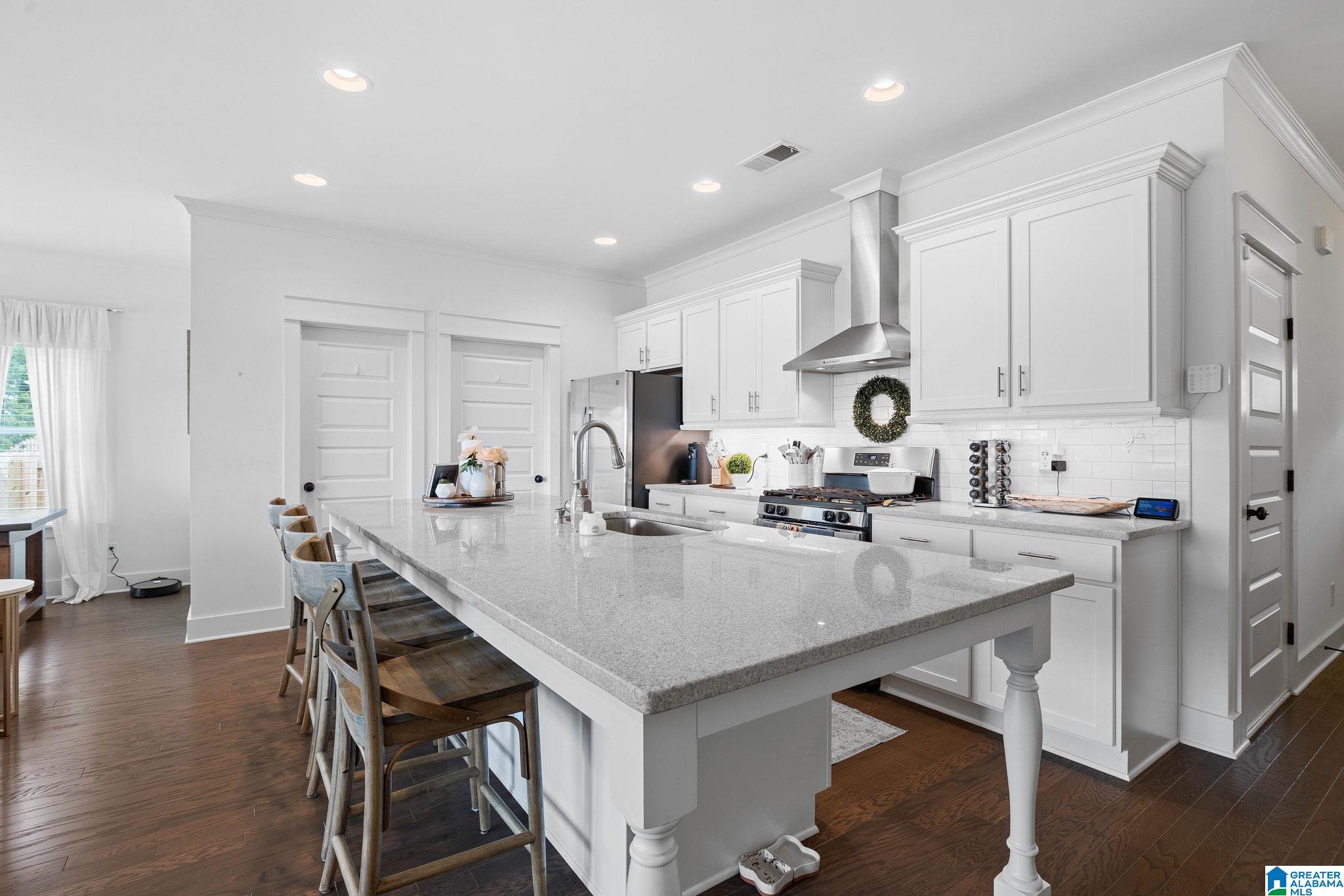 746 Pineview Road Birmingham, AL 35210 - Photo 24 of 47