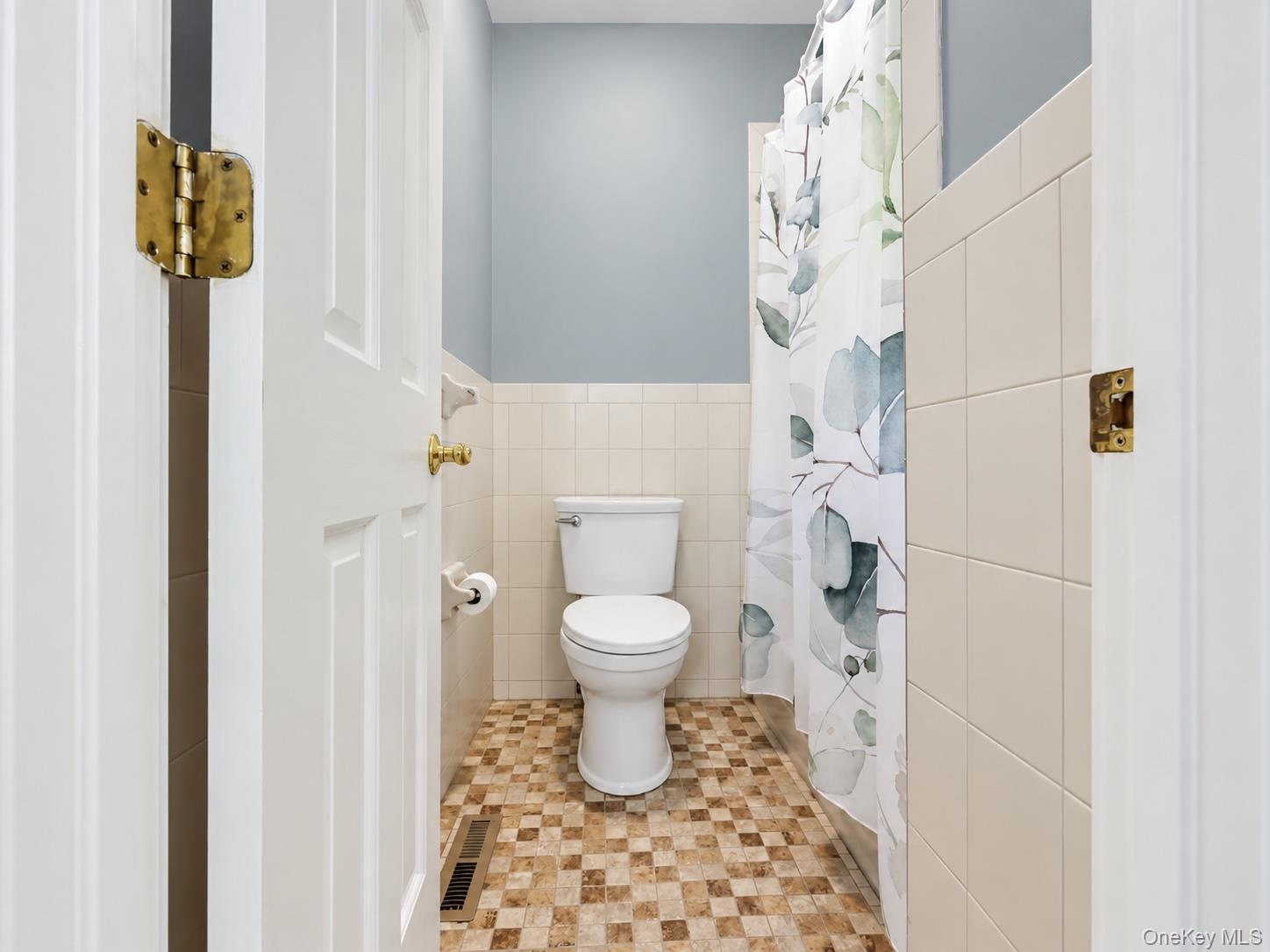42 Westbrook Road Newburgh, NY 12550 - Photo 14 of 15 Gallery Image 14