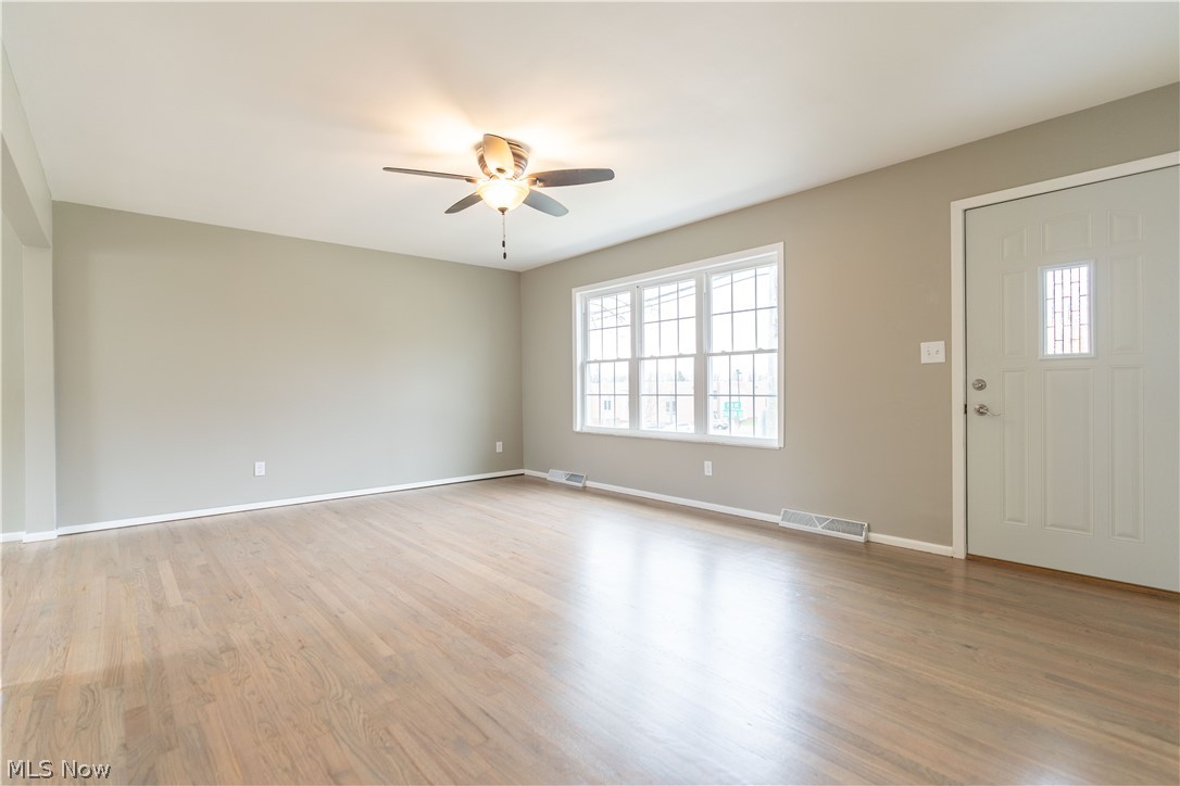 501 Darrow Road Akron, OH 44305 - Photo 13 of 29 Gallery Image 13