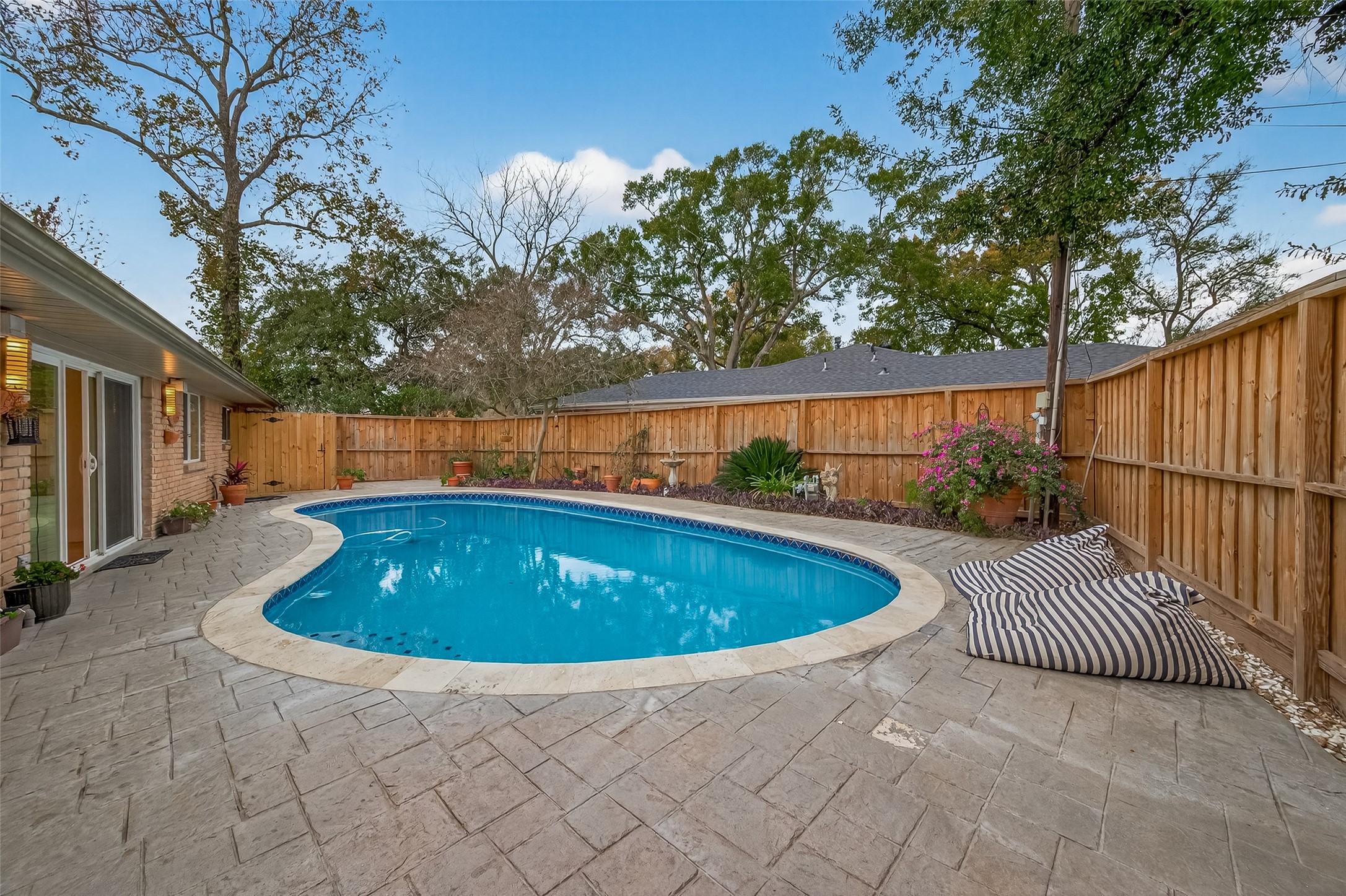 5310 Spellman Road Houston, TX 77096 - Photo 41 of 48 a view of swimming pool and outdoor space