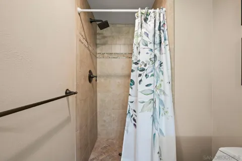 $1,725,000 | 30325 Cove View Street, Canyon Lake, CA 92587