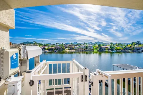 $1,725,000 | 30325 Cove View Street, Canyon Lake, CA 92587