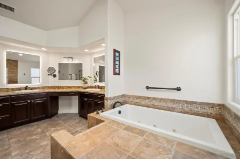 $1,725,000 | 30325 Cove View Street, Canyon Lake, CA 92587