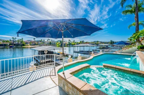 $1,725,000 | 30325 Cove View Street, Canyon Lake, CA 92587