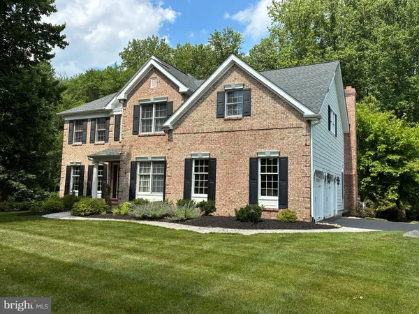 $1,100,000 | 5 Nathaniel Court, Glen Mills, PA 19342
