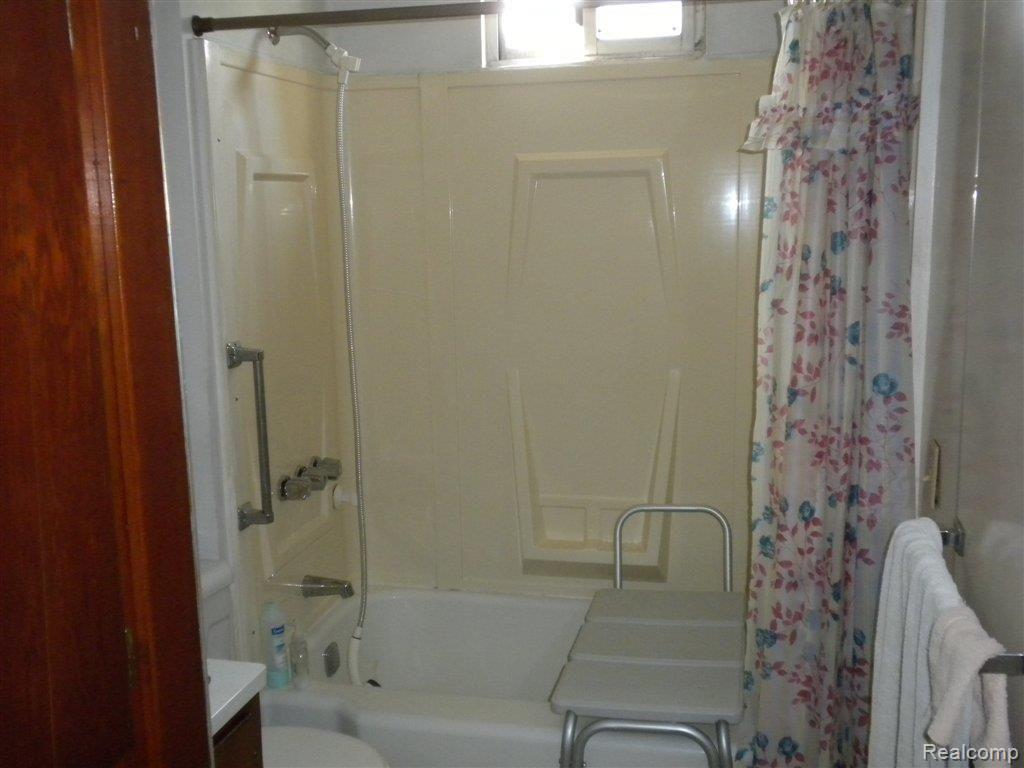 4631 Brott Road North Street, MI 48049 - Photo 4 of 6 4631 Brott 004.jpg