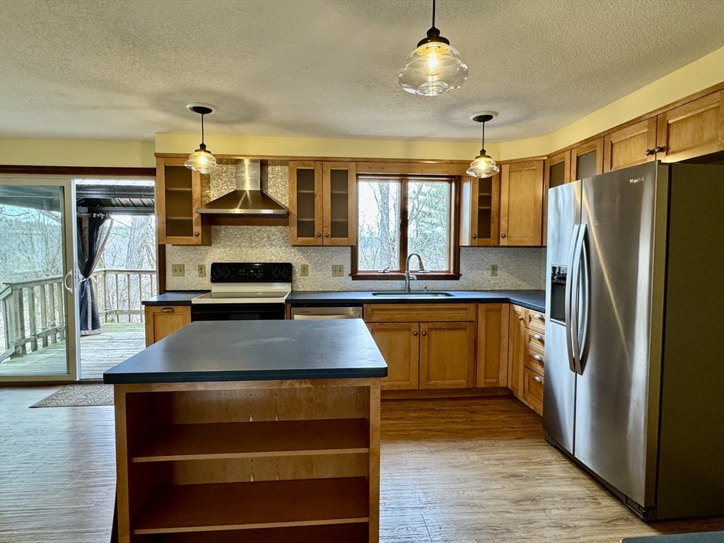 534-536 Turners Falls Road Montague, MA 01351 - Photo 11 of 34