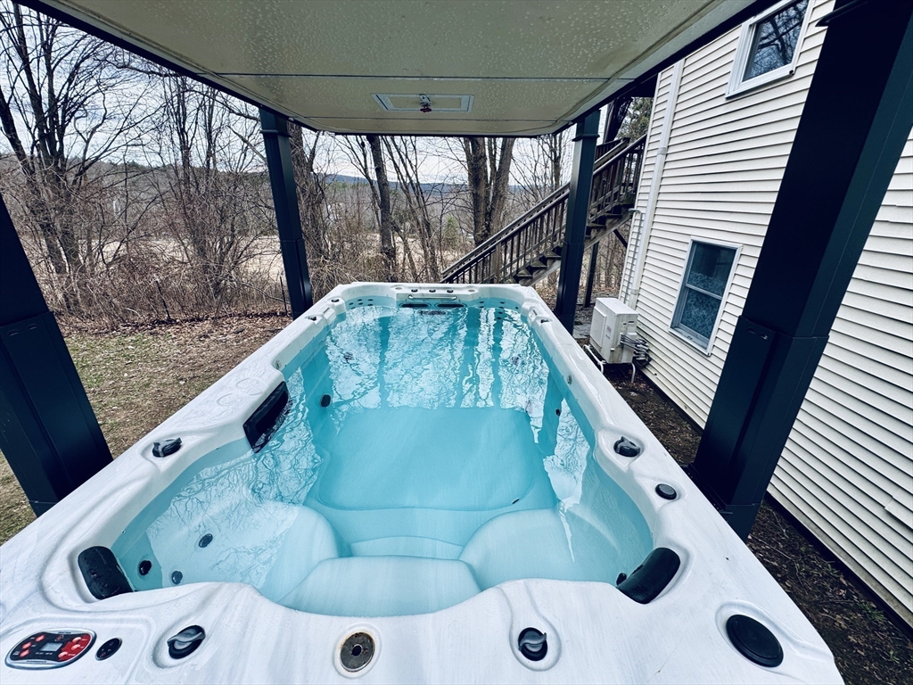 534-536 Turners Falls Road Montague, MA 01351 - Photo 25 of 34