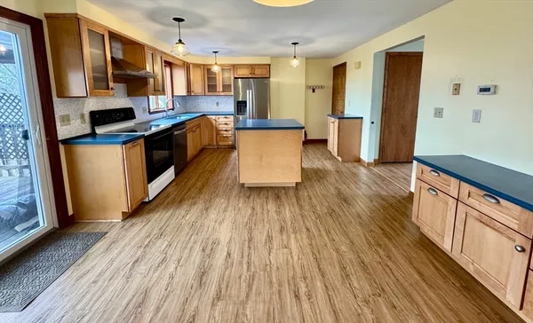 $449,000 | 534-536 Turners Falls Road, Montague, MA 01351