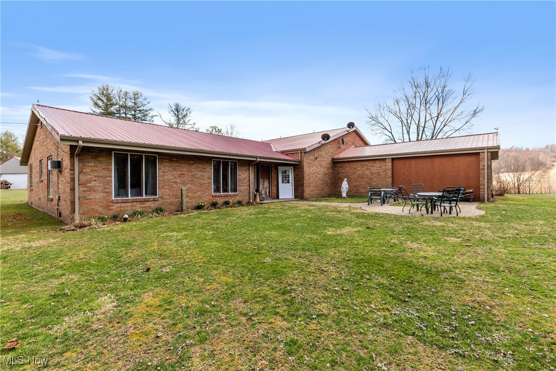 2709 C R 11 Dillonvale, OH 43917 - Photo 3 of 46