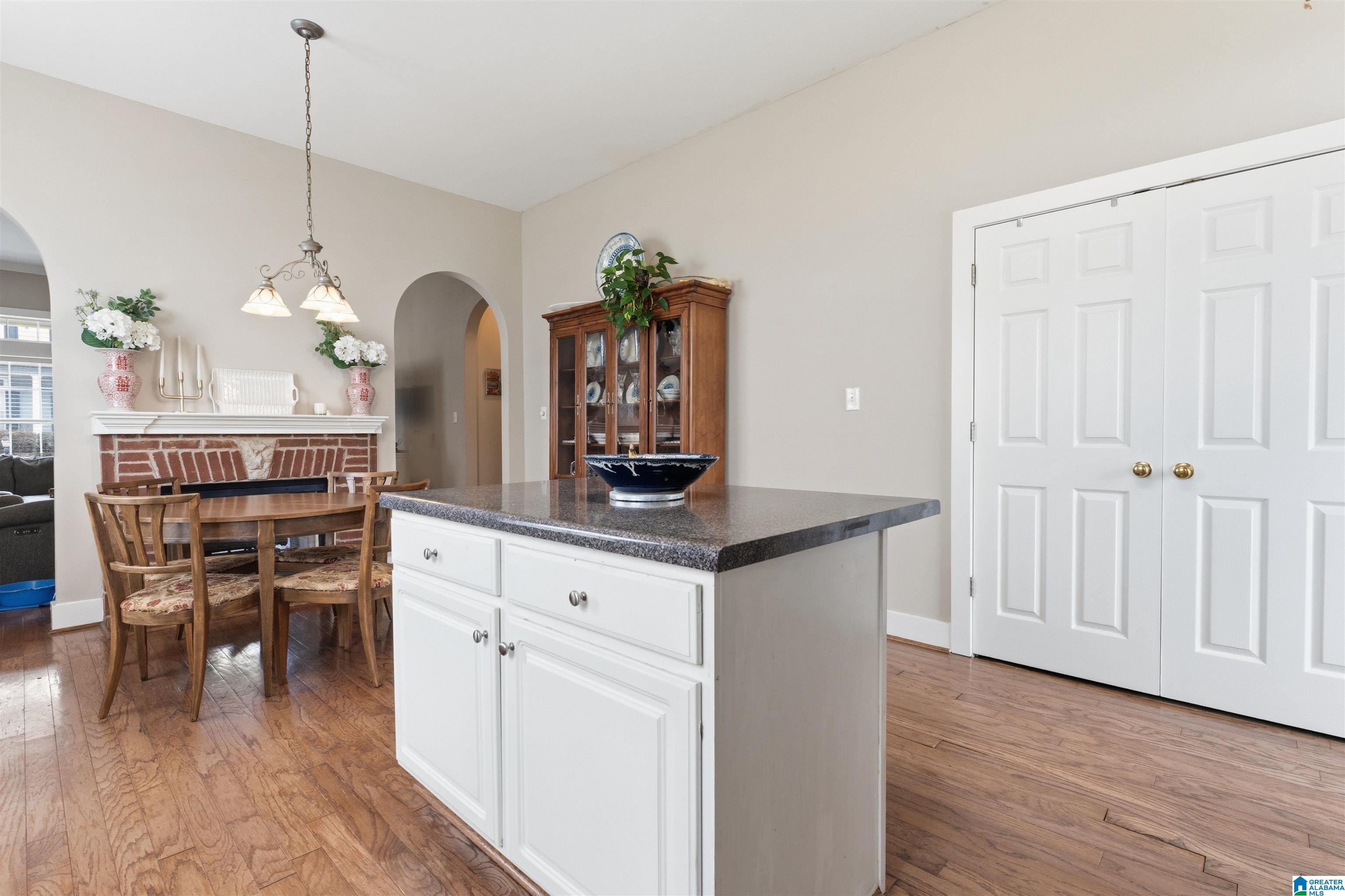 4631 Clubview Drive Bessemer, AL 35022 - Photo 12 of 38