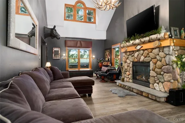 $1,600,000 | 177 S Shore, Old Forge, NY 13420