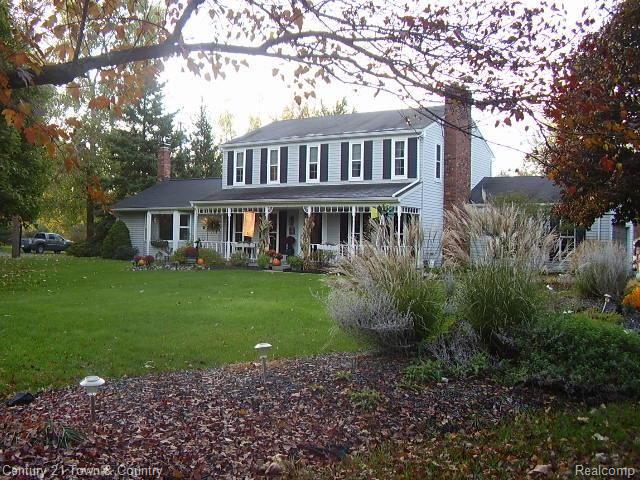 8335 Holcomb Road Clarkston, MI 48348 - Photo 1 of 21 COLONIAL
