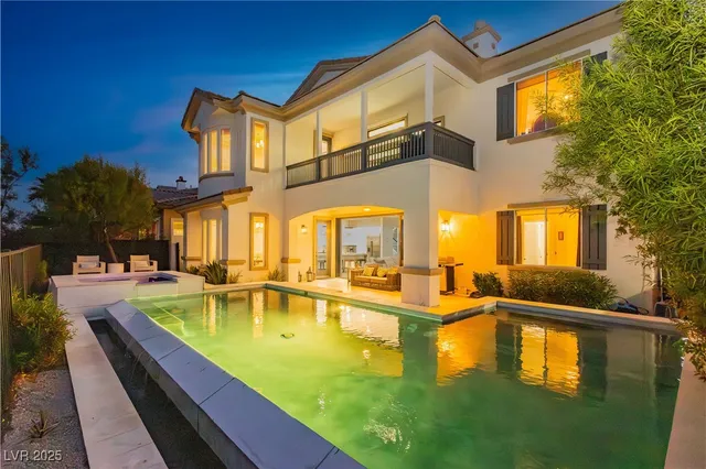 $2,698,000 | 2006 Country Cove Court, Las Vegas, NV 89135