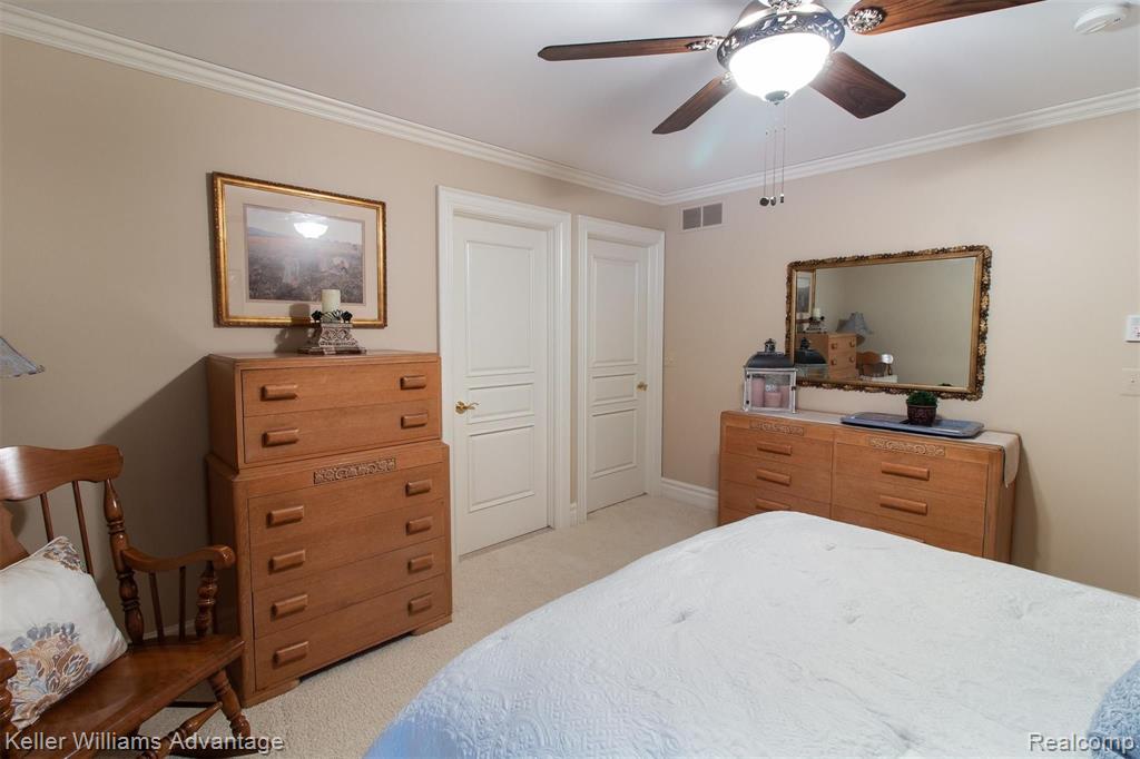 5520 Oak Bluff Road Rochester, MI 48306 - Photo 35 of 60