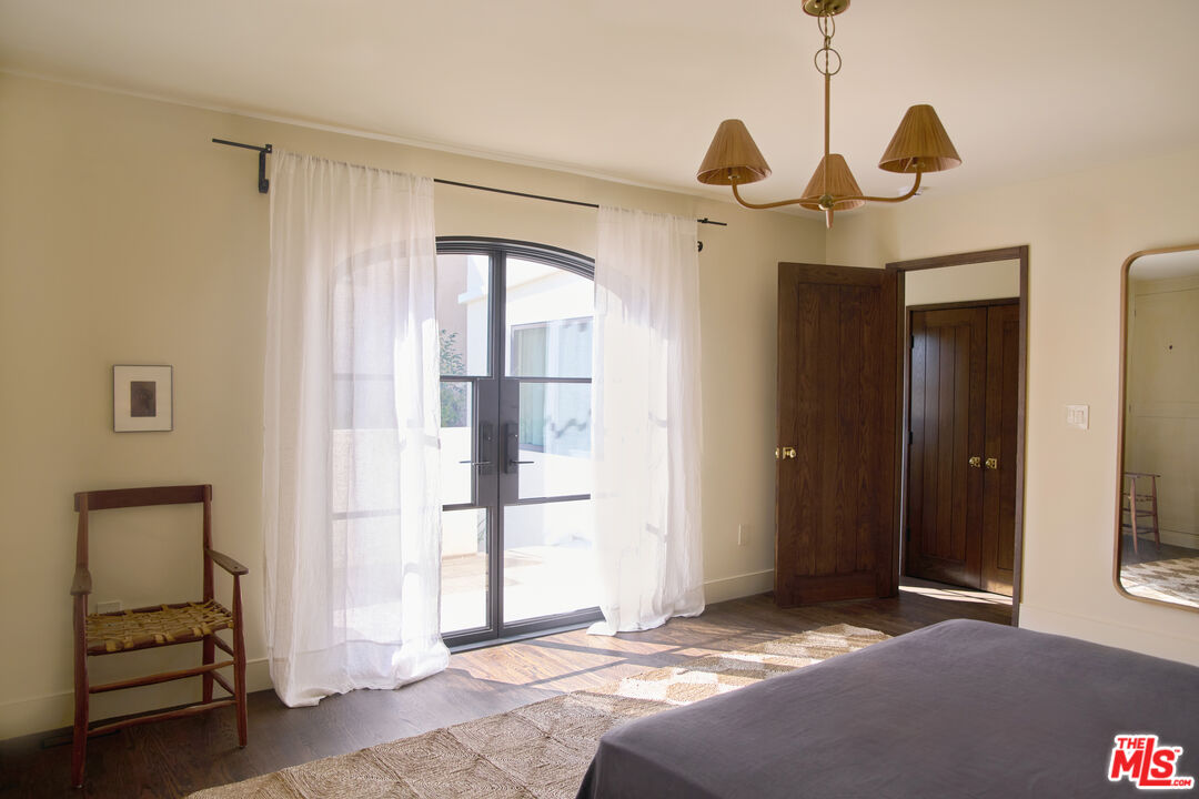 1764 East Orange Grove Boulevard Pasadena, CA 91104 - Photo 17 of 29 a view of an empty room and window