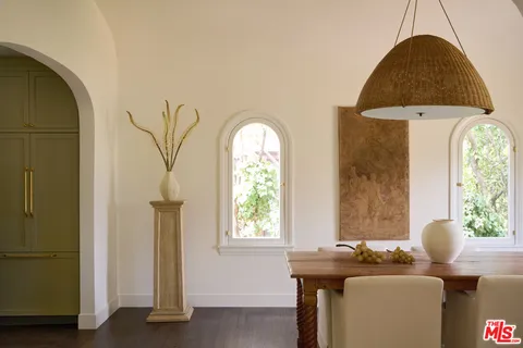 $2,199,000 | 1764 East Orange Grove Boulevard, Pasadena, CA 91104