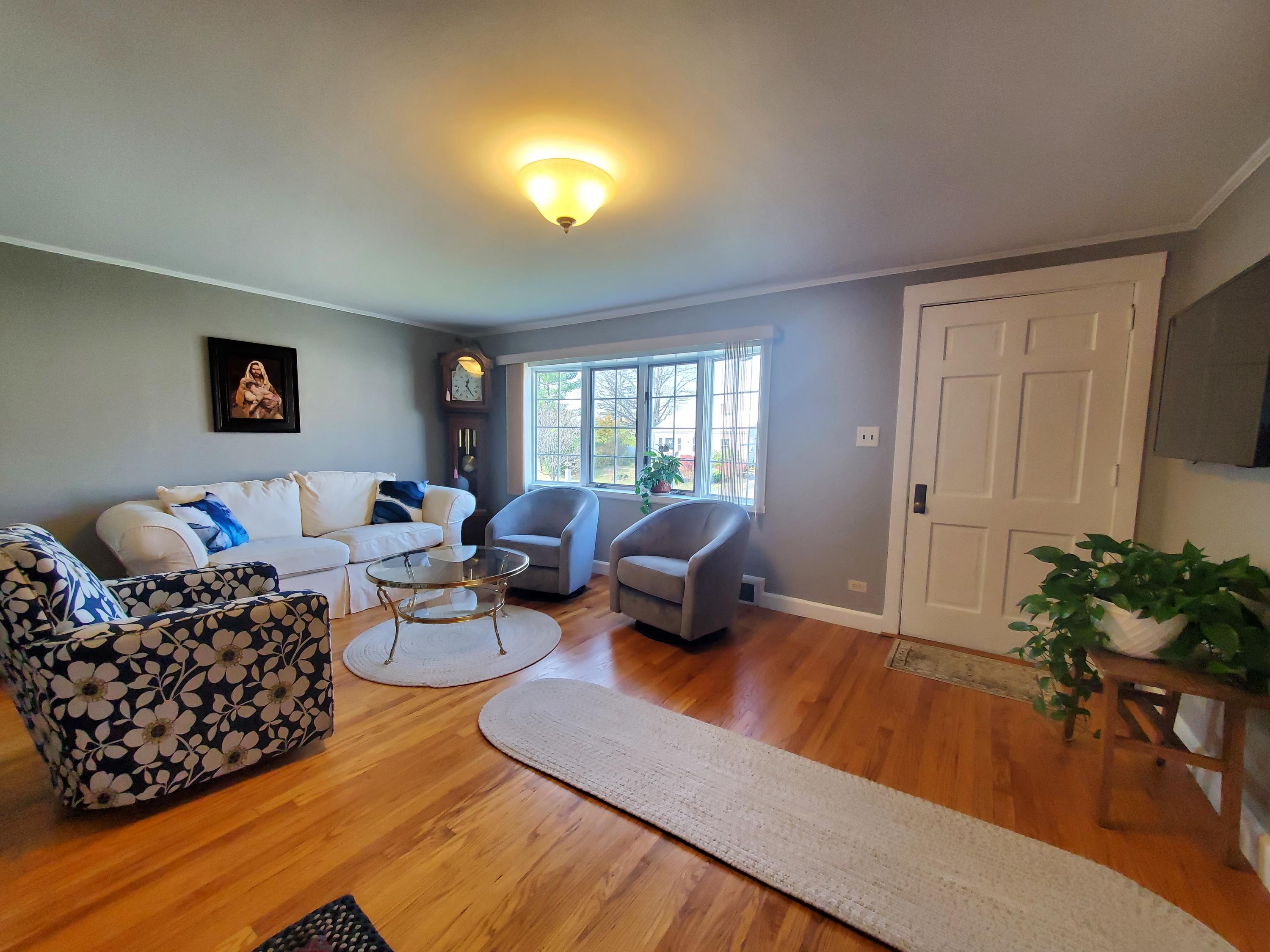 142 Colonial Road Portland, ME 04102 - Photo 14 of 19 20201025_122429