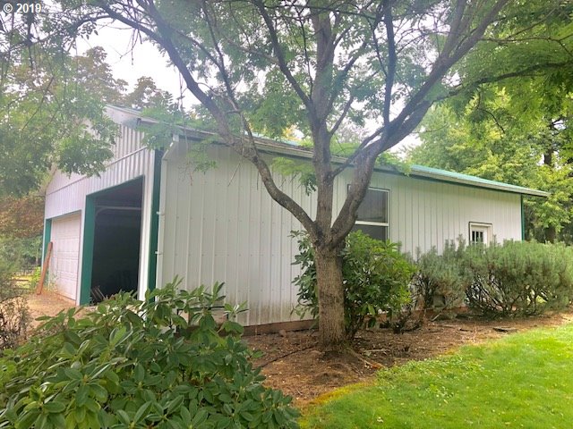 8323 South Vale Garden Road Canby, OR 97013 - Photo 26 of 32 Shop