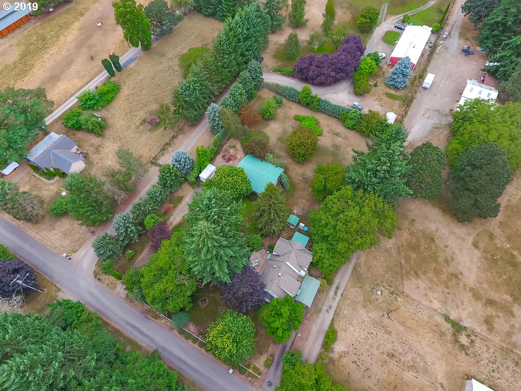 8323 South Vale Garden Road Canby, OR 97013 - Photo 30 of 32 Drone View/UAV