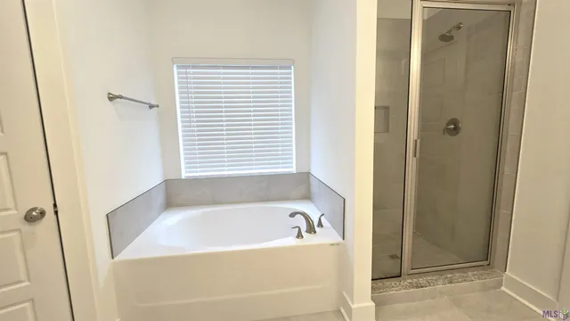 $2,400 | 13953 Grand Settlement Boulevard, Central, LA 70818