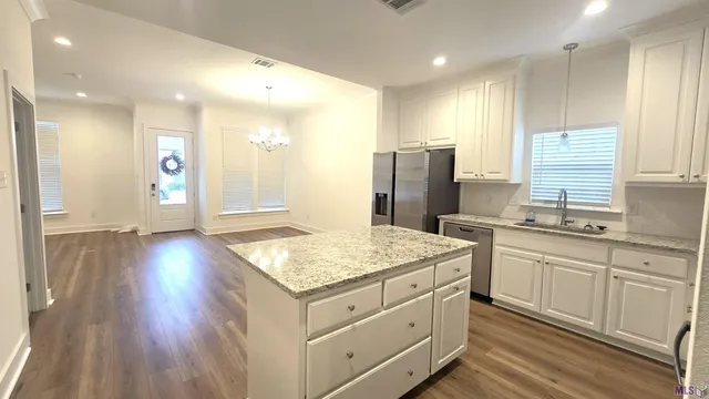 $2,400 | 13953 Grand Settlement Boulevard, Central, LA 70818